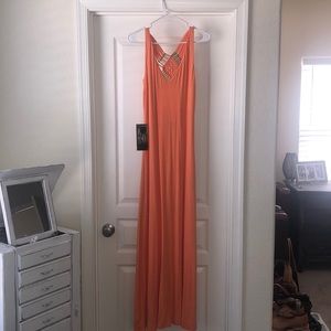 Bebe maxi dress